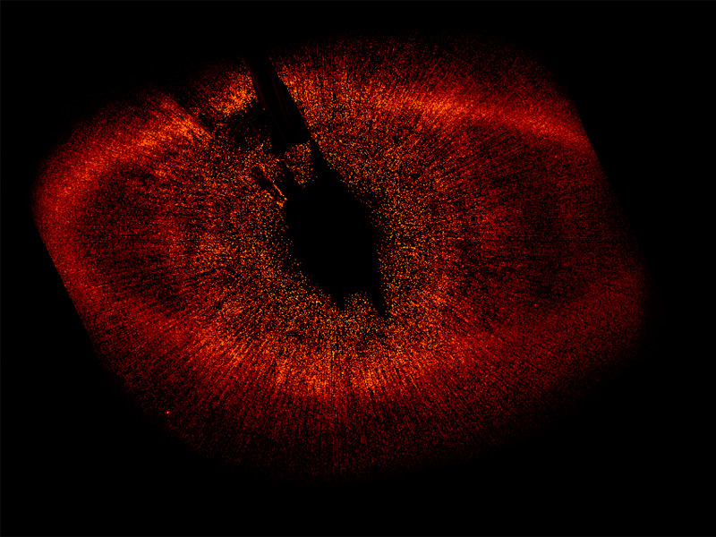 Life's Building Blocks May Have Formed in Dust Around Young Sun